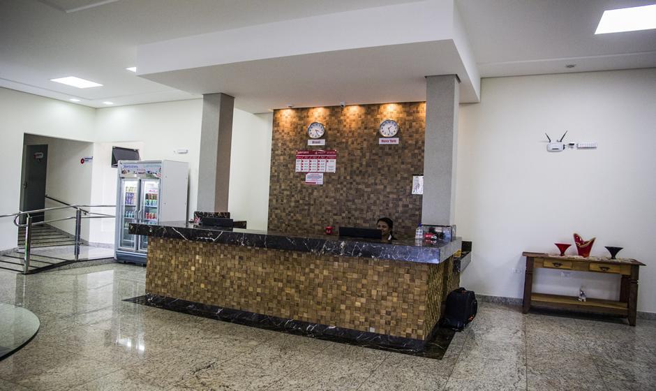 Hotel Baeza Goiatuba Exterior photo